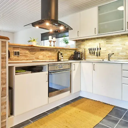 4 Person Holiday In Aakirkeby Szálloda 3*